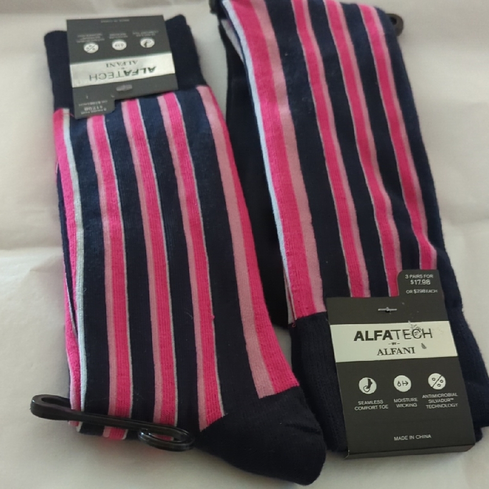 Alfani Men's Vibrant Striped Dress Socks - Pink and Navy SALE  2 PAIRS